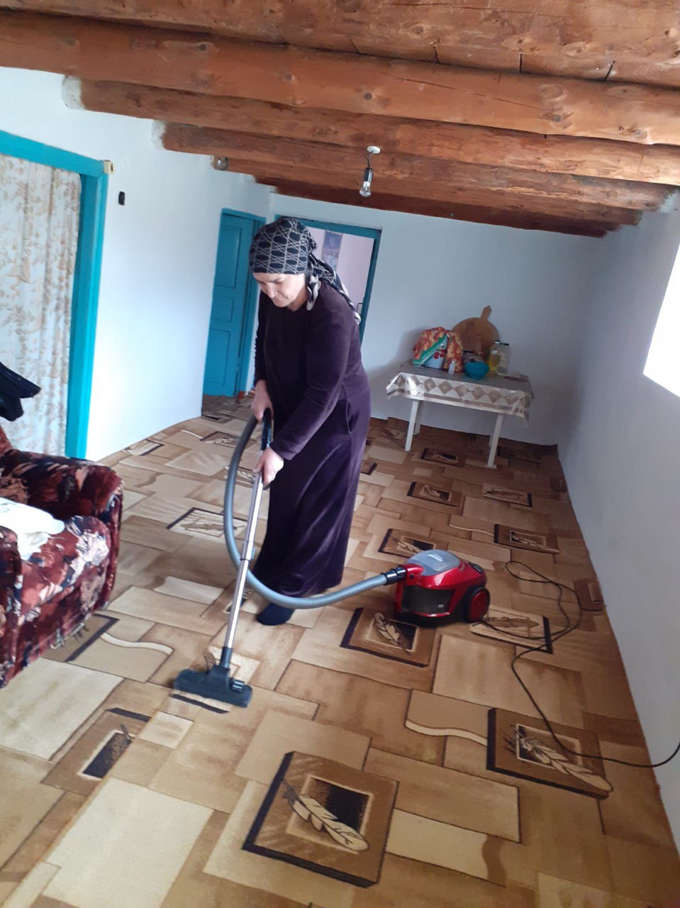 Оказание социально - бытовых услуг.